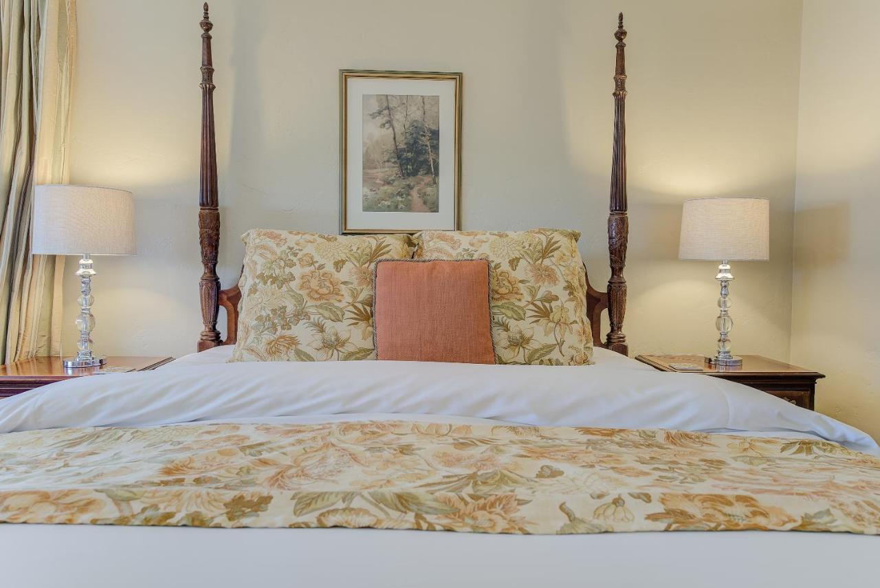 Sandpiper Inn Carmel-by-the-Sea ภายนอก รูปภาพ